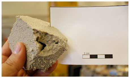 Figure 2: Photo of an erosion void in exhumed silty sand tailings (Courtesy of Dr. P. Joshi)